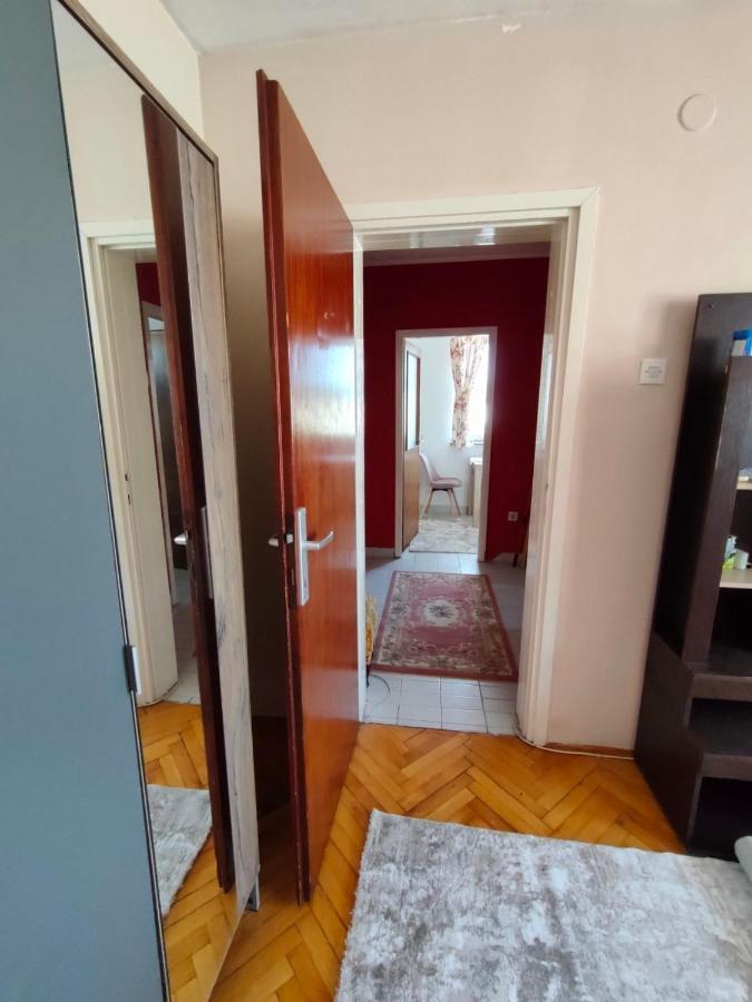 Lepa Kata Centar Podgorica Exterior foto